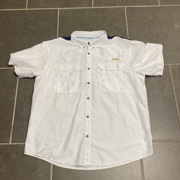 Magellan Outdoors Fish Gear shirt. Size XL - Picture 4 of 5